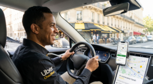 chauffeur taxi paris application uber taxi smartphone